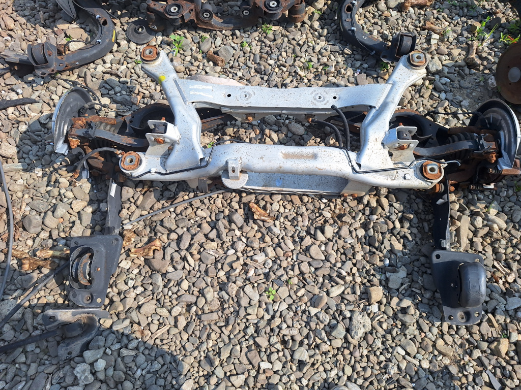 Punte spate Skoda Octavia 2 Break 2.0 Motorina 2010, 4X4