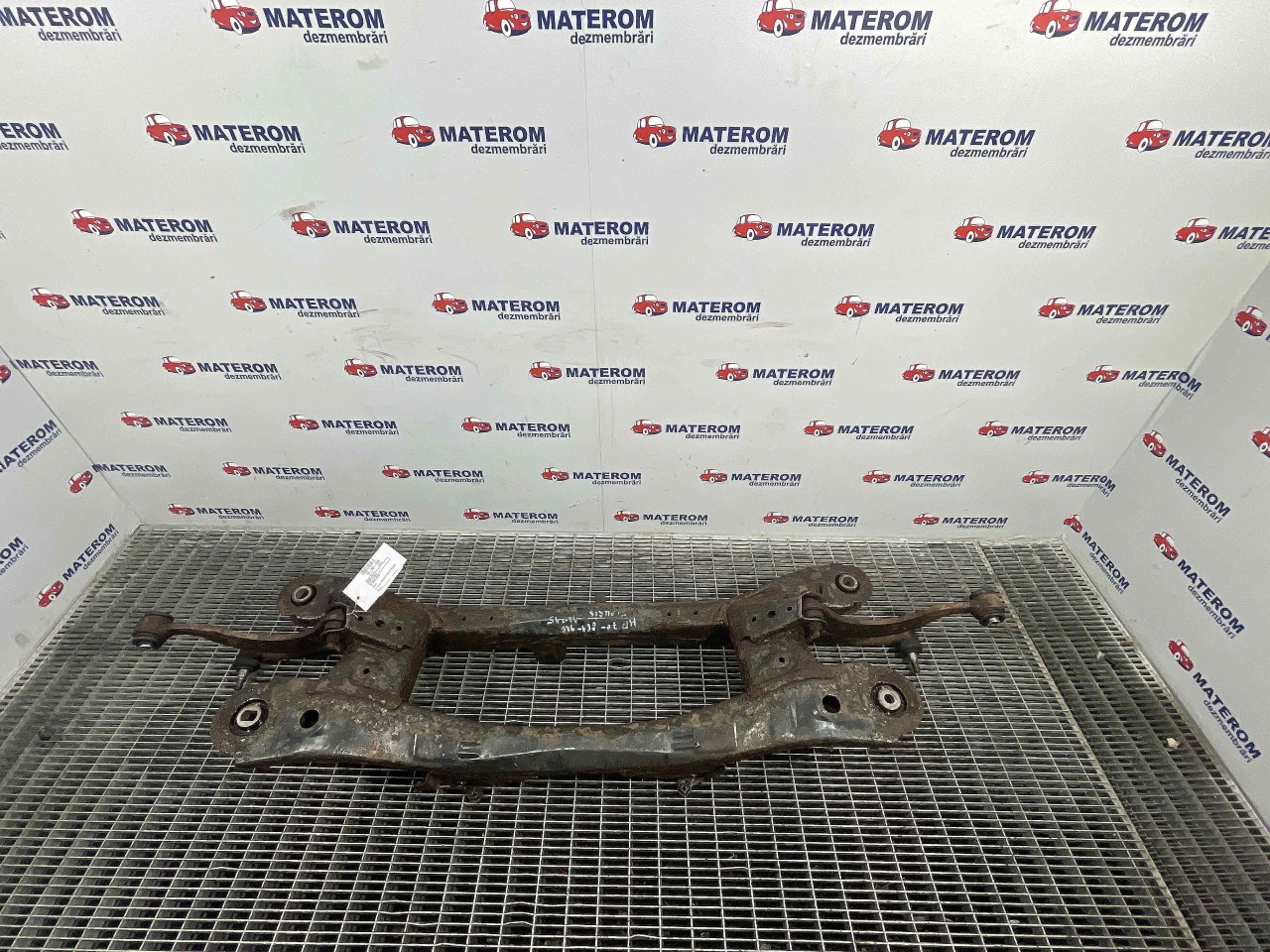PUNTE SPATE TOYOTA AURIS - - (2012 2015)