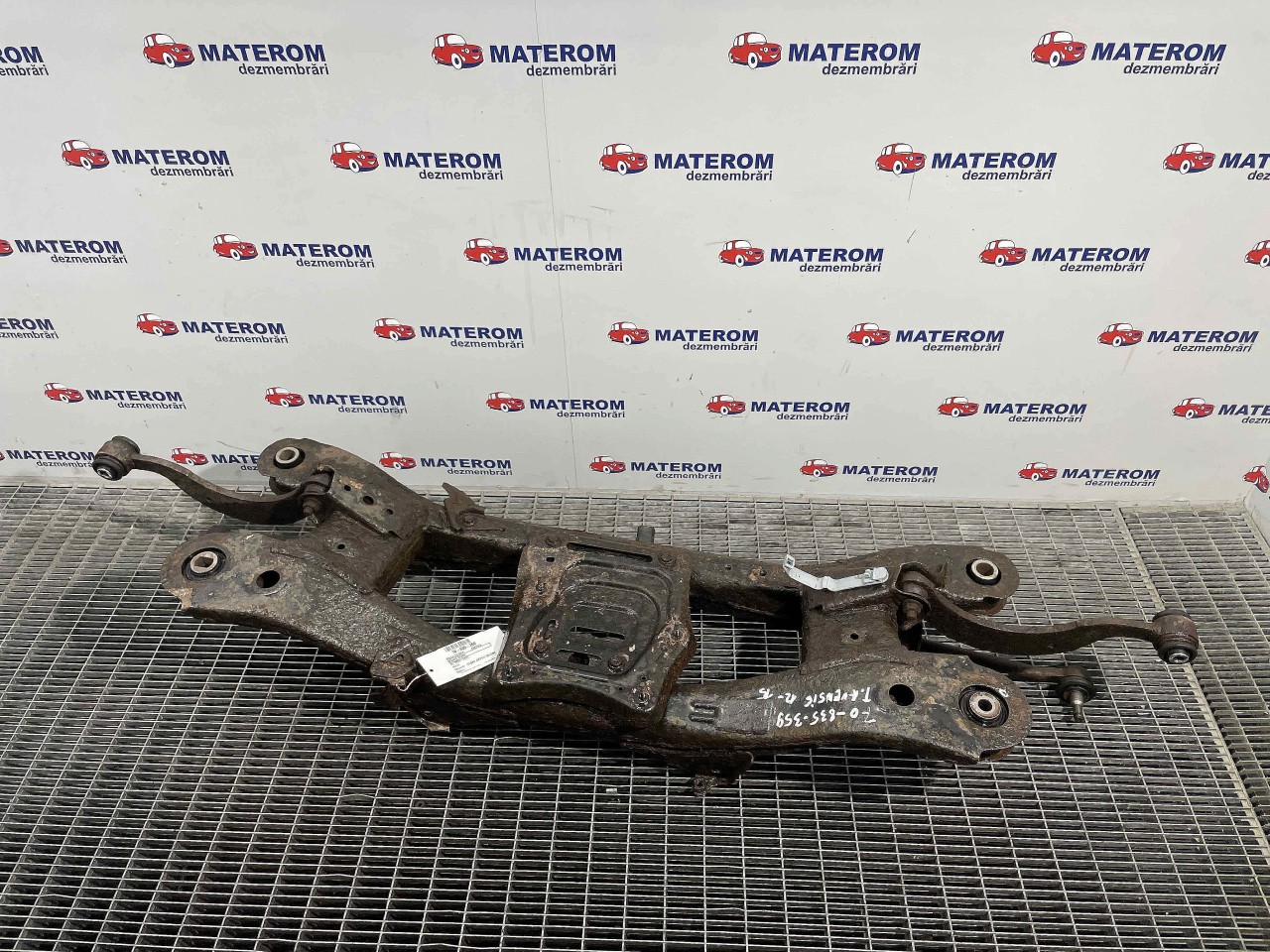 PUNTE SPATE TOYOTA AVENSIS AVENSIS - - (2012 2015)