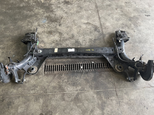 Punte spate Volkswagen T-Roc 1.4 Benzina 2020, 5Q0501049BJ / 5Q0501115