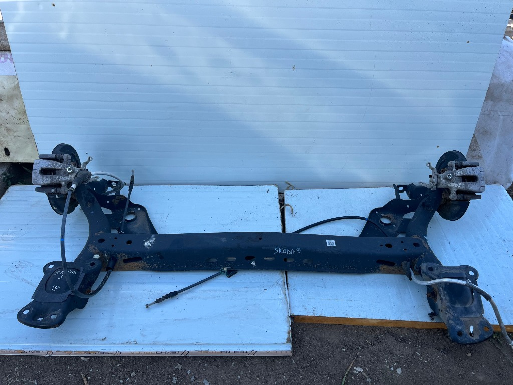 Punte spate VW Golf 7