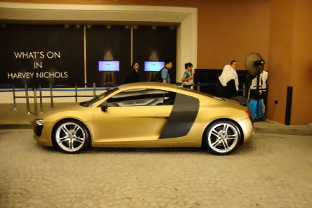 R8 auriu mat - Diamantul neslefuit R8 auriu mat - Diamantul neslefuit