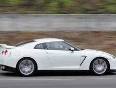 Rabla englezeasca se da la schimb cu Nissan GT-R