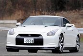 Rabla englezeasca se da la schimb cu Nissan GT-R