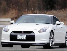 Rabla englezeasca se da la schimb cu Nissan GT-R
