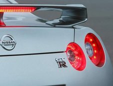 Rabla englezeasca se da la schimb cu Nissan GT-R