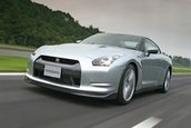Rabla englezeasca se da la schimb cu Nissan GT-R