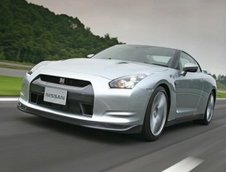 Rabla englezeasca se da la schimb cu Nissan GT-R