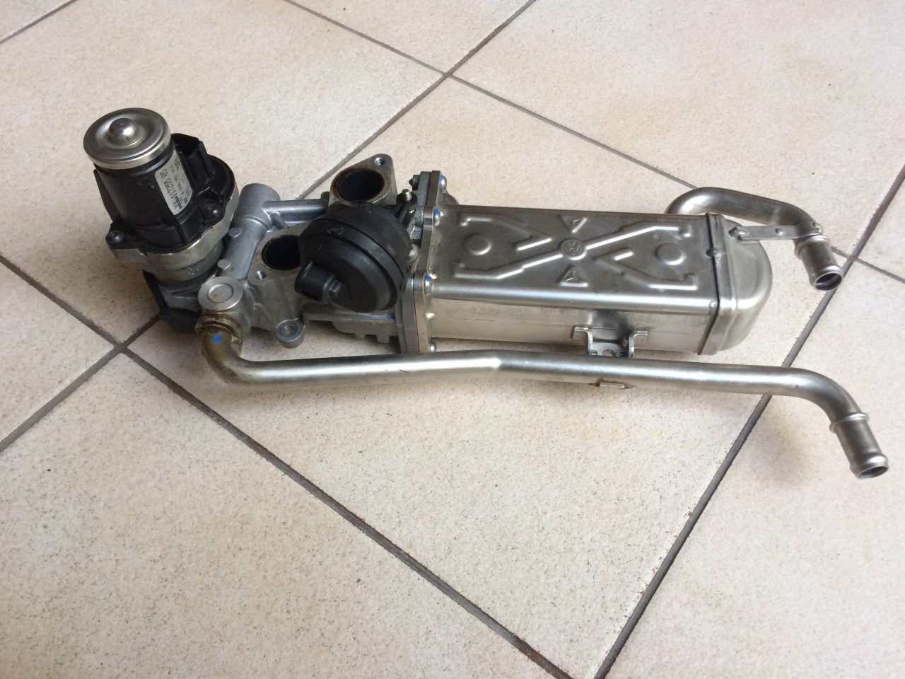 Racitor Egr motor Vw 1.6 TDI CAYC 03L131512AN / 03L131512DP