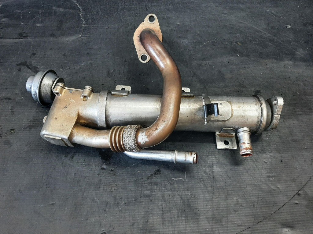Racitor gaze 2.0 tdi cag audi a4 b8 03l131512ah