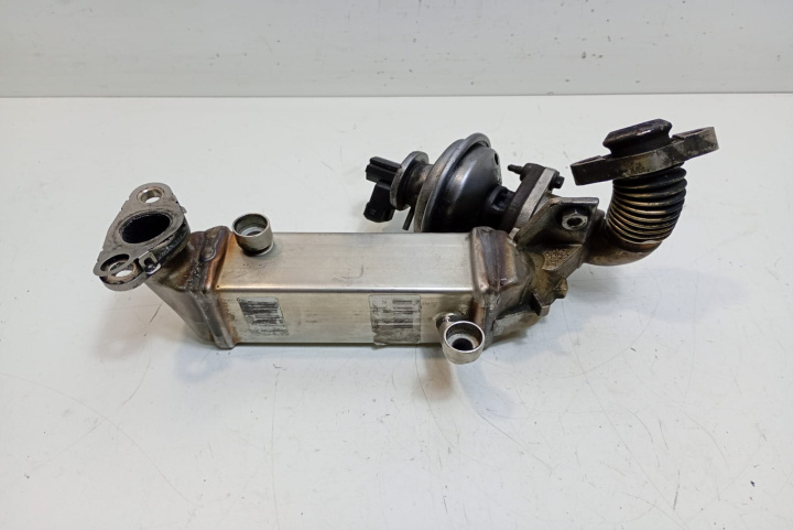 Racitor gaze 780518902 BMW Seria 3 E90/E91/E92/E93 [facelift] [2008 - 2013]