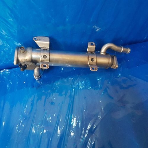 Racitor gaze cod 03l131512b vw golf V combi 2.0 tdi cbda 136 cai