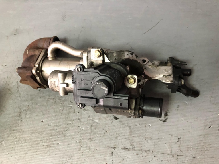 Racitor gaze cu egr 1.5 dci renault clio 2 8200545260
