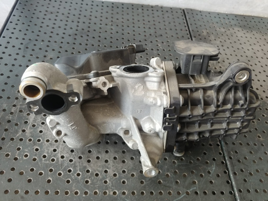 Racitor gaze cu egr 2.0 hdi ah01 peugeot 5008 308 citroen c5 9827225180 9805069780