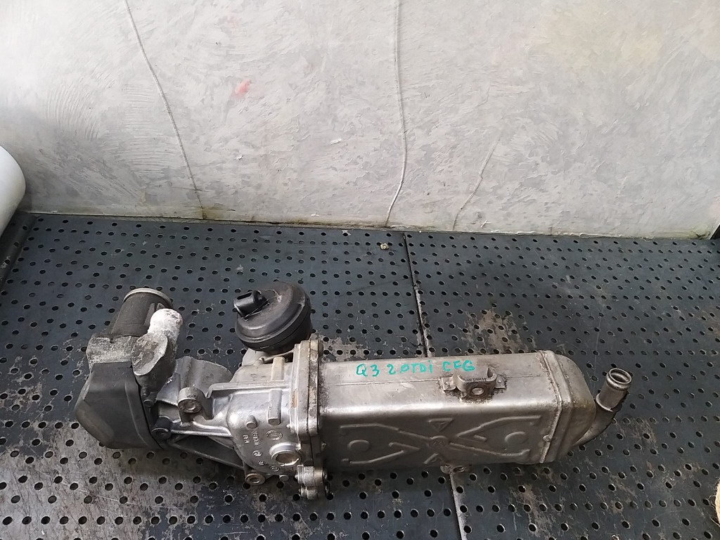 Racitor gaze cu egr 2.0 tdi audi q3 8u 03l131512bl 0280751016