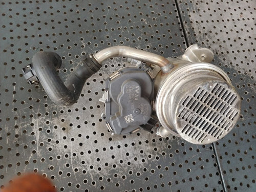 Racitor gaze cu egr dsr 2.0 tdi audi a3 8y vw golf 8 skoda octavia 4 05l131512c 05l131501c