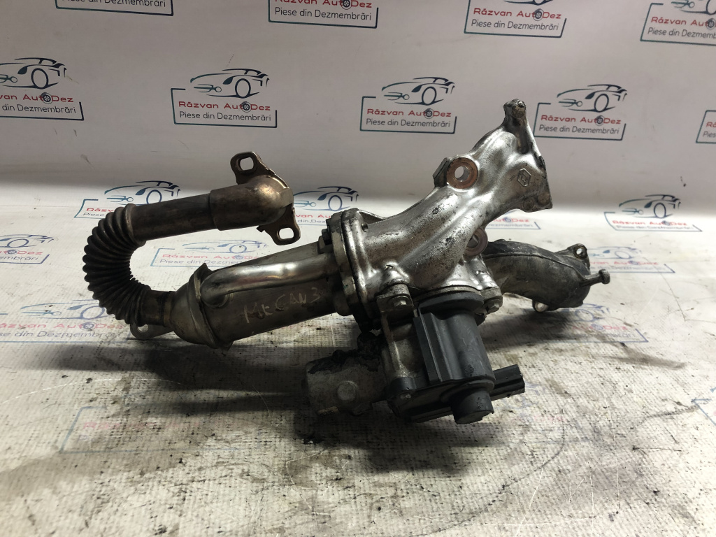 Racitor Gaze cu EGR Renault Megane 3 2011, 47352070R