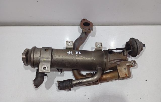Racitor gaze EGR 03L131512AH 2.0tdi Audi A5 8T [2007 - 2011]