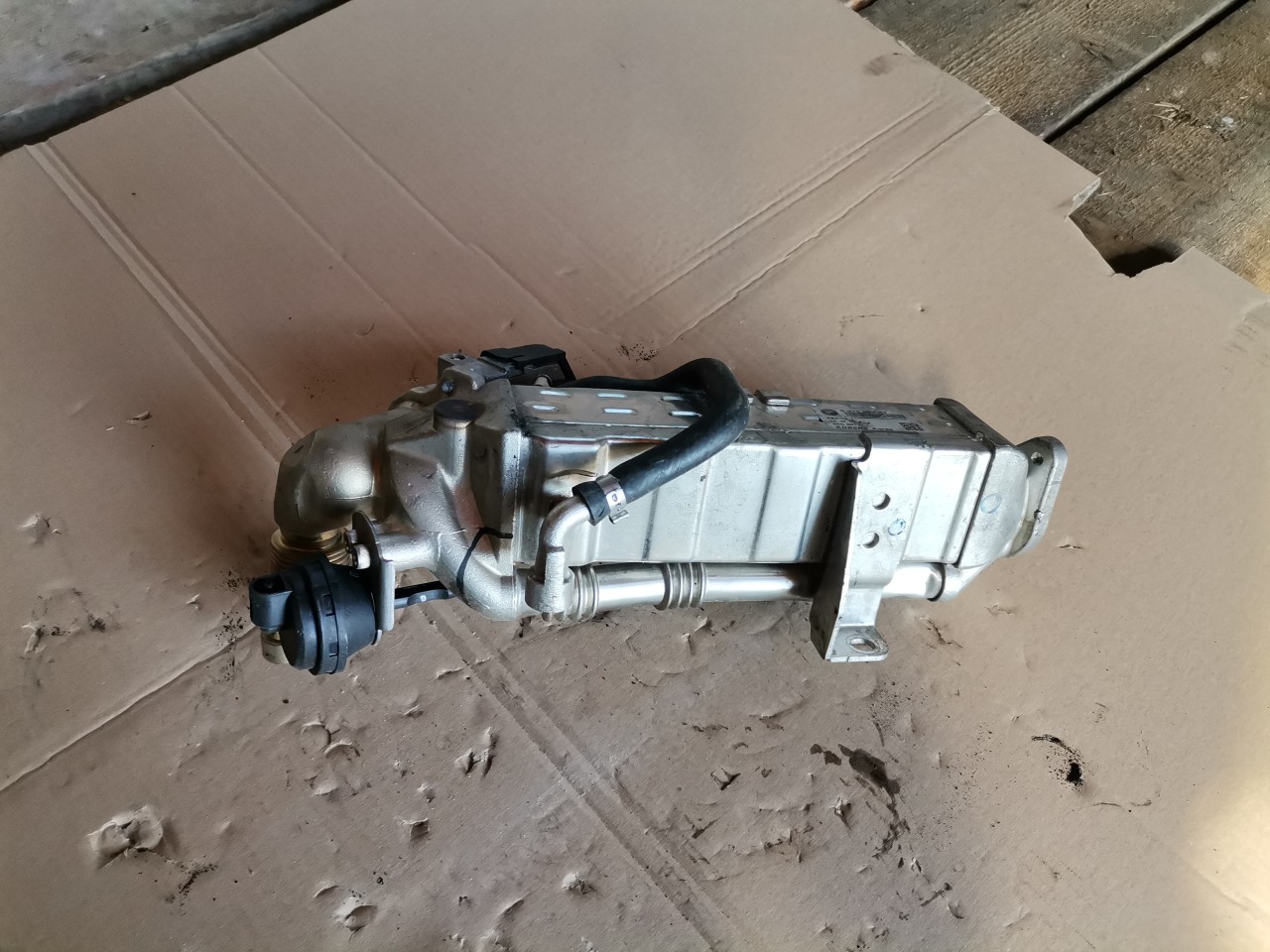 Racitor gaze EGR BMW F20 F30 1.6D N47D16A cod 8476993 01