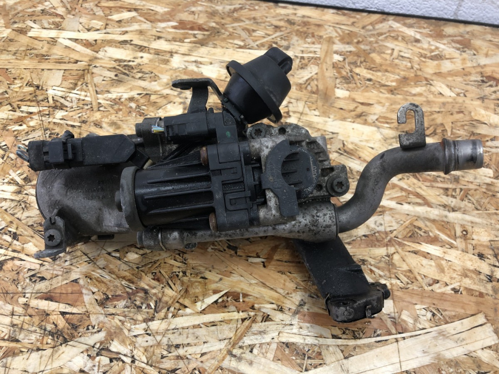 Racitor gaze EGR Ford Fiesta MK7 hatchback 2012 (702209040)