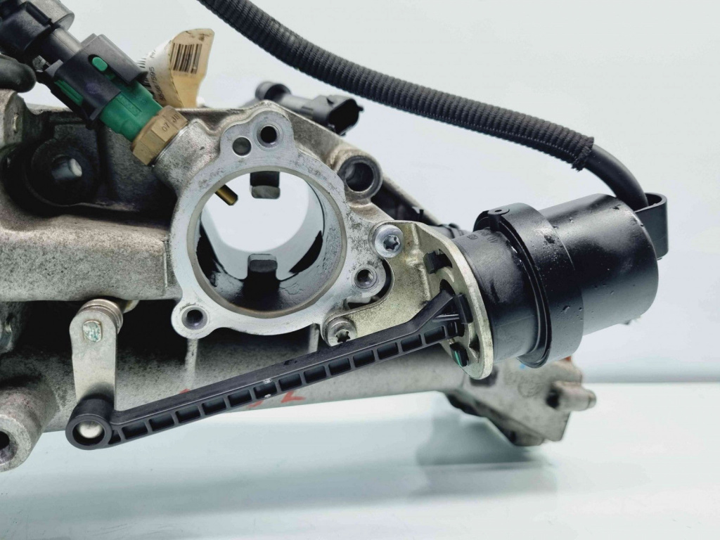 Racitor gaze Opel Astra J Coupe GTC [Fabr 2009-2015] 55577443 2.0 TDCI A20DTH 2.0 TDCI A20DTH 110KW / 150CP