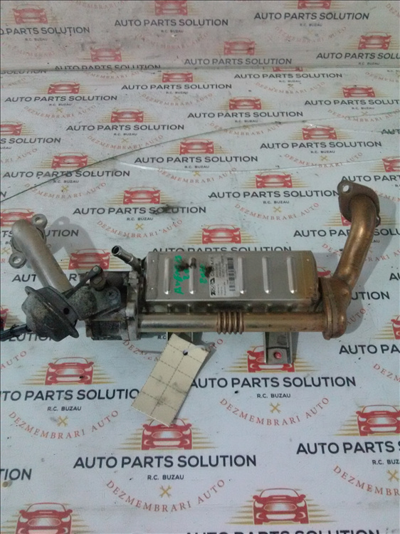 Racitor gaze TOYOTA AVENSIS 2.0 D an fabr 2011