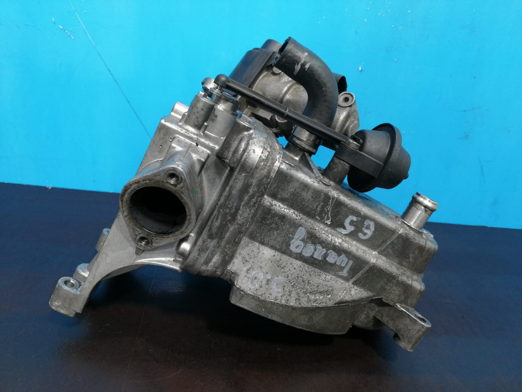 Racitor gaze Volkswagen Touareg 7P 3.0 TDI 059131515R / 70110616