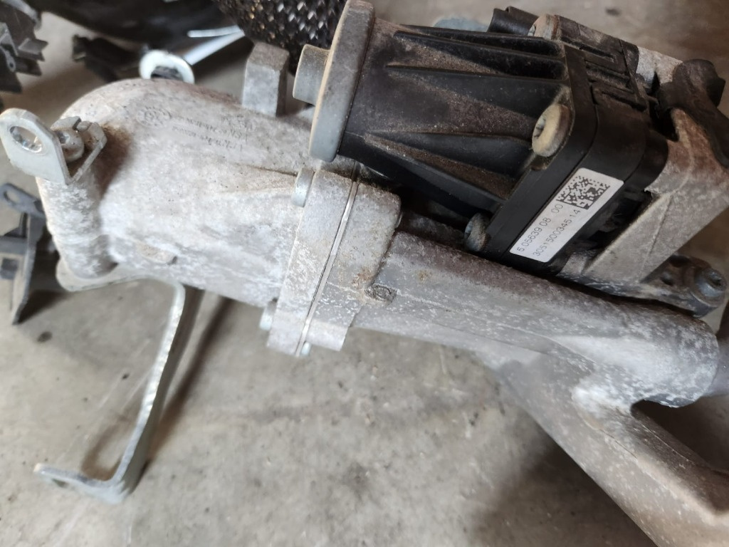Racitor gaze Volvo V40 1.6 D4162T E5 2013 Cod : 9802194080