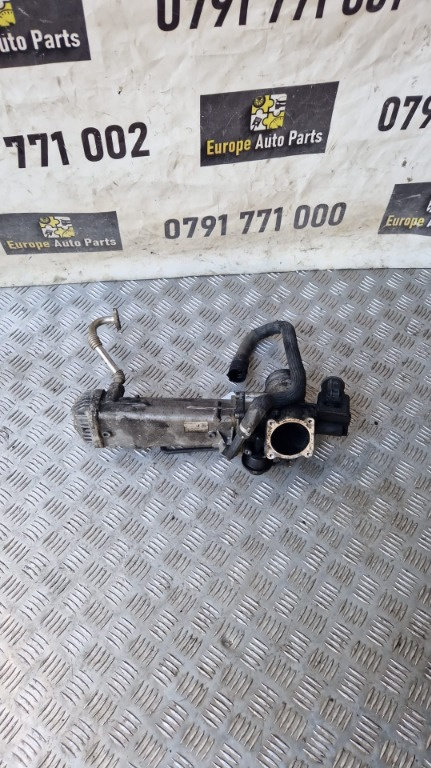 Racitor gaze Volvo XC60 2.4 D5 D5244T14 an fab. 2010 cod 31272702