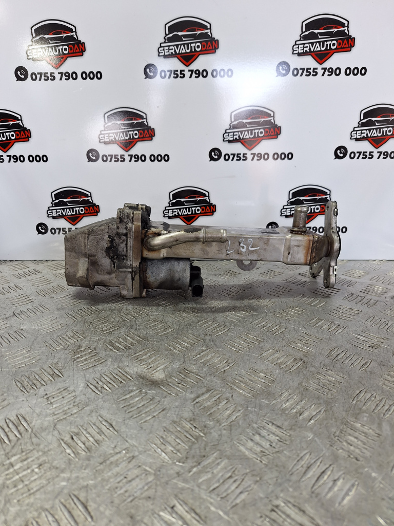 Racitor gaze Volvo XC90 (2002->) 2.4 Motorina 2004, 53411462