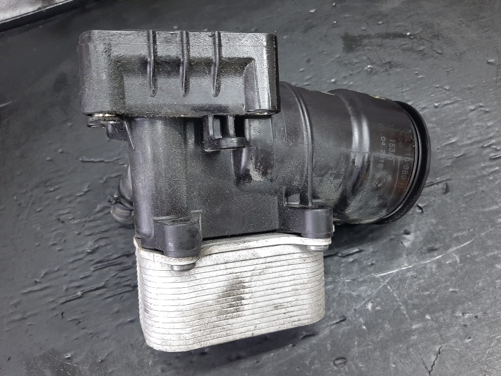 Racitor ulei termoflot audi a6 4g c7 audi a4 b8 2.0 tdi cgl 03l117021c