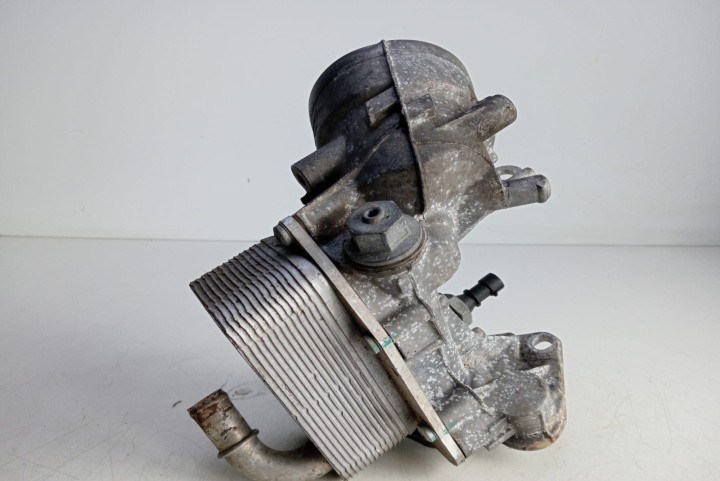 Racitor ulei termoflot cu suport filtru 1.7 cdti 897385813 Opel Zafira C [2012 - 2016]