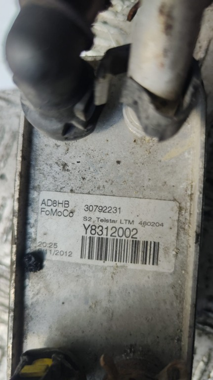 Racitor ulei Volvo XC90 2.4 D cod motor D5244T17 transmisie automata,an 2013 cod 30792231