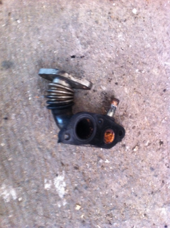 Racord flexibil Mercedes-Benz M-Class W163 [1997 - 2001] Crossover 5-usi (W163) V8 4.0 CDI