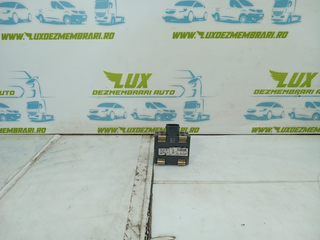 Radar distronic 5Q0907561B Audi A3 8V [2012 - 2016]
