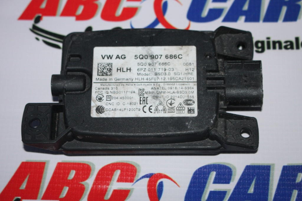 Radar unghi mort/side assist Skoda Superb 3 (3V3) 2015-2023 5Q0907686C