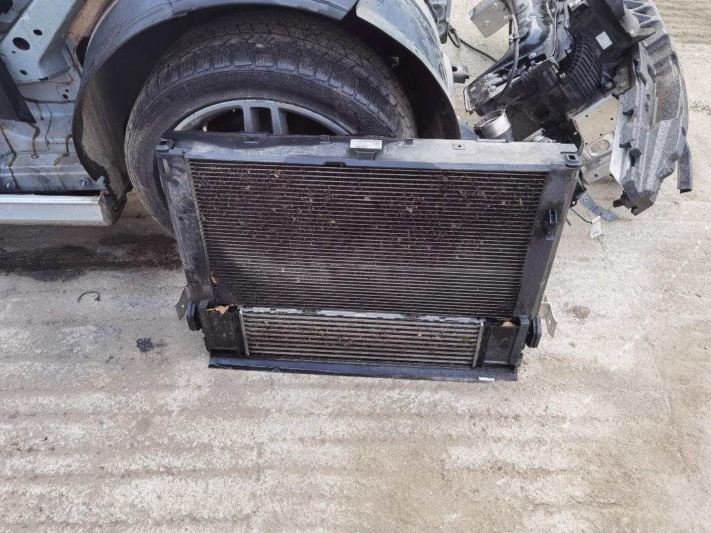 Radiatoare set Bmw seria 3 gt f34