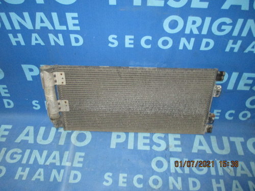 Radiator A.C Land Rover Freelander 1.8i 16v; URB000110