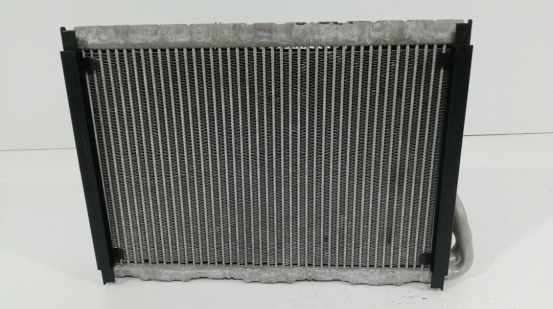 Radiator AC aeroterma Audi A4 An 2008 2009 2010 2011 2012