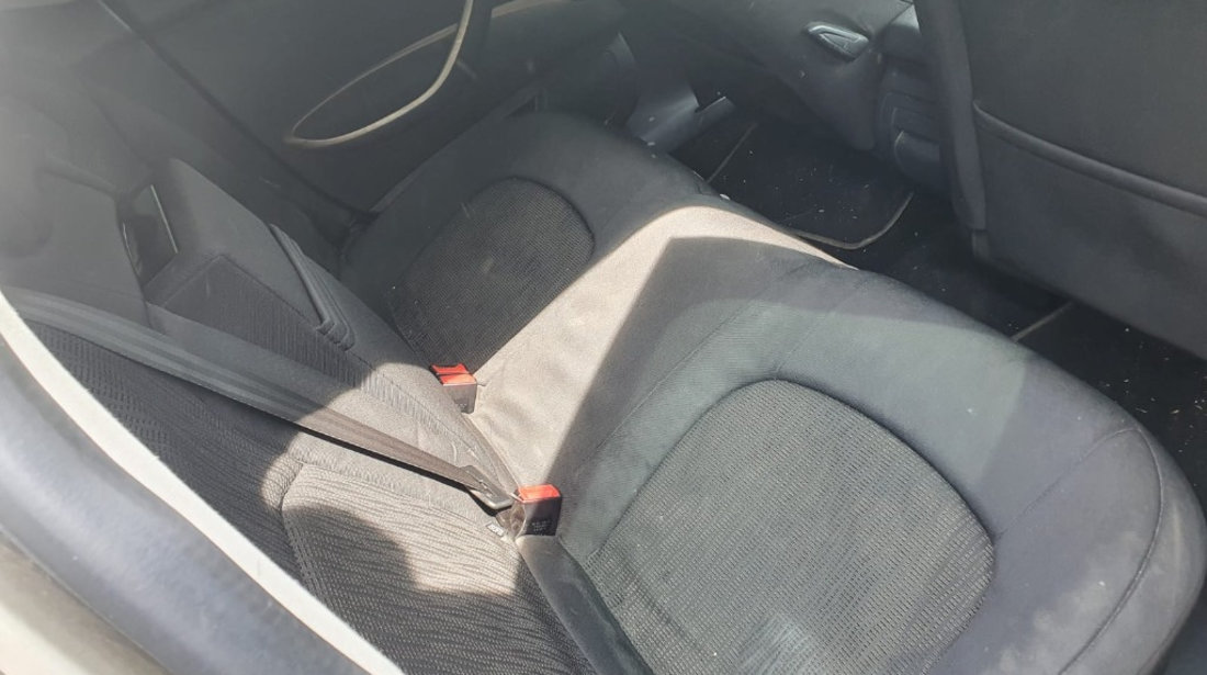 Radiator AC clima Citroen C5 2 2011 berlina 1.6 hdi 9hr