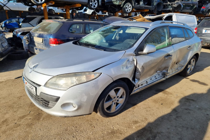Radiator AC clima Renault Megane 3 2010 Break 1.5