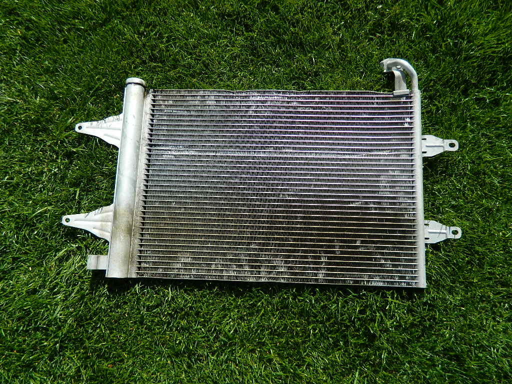 Radiator AC VW Polo 9N ,Skoda Fabia cod 6Q0820411K