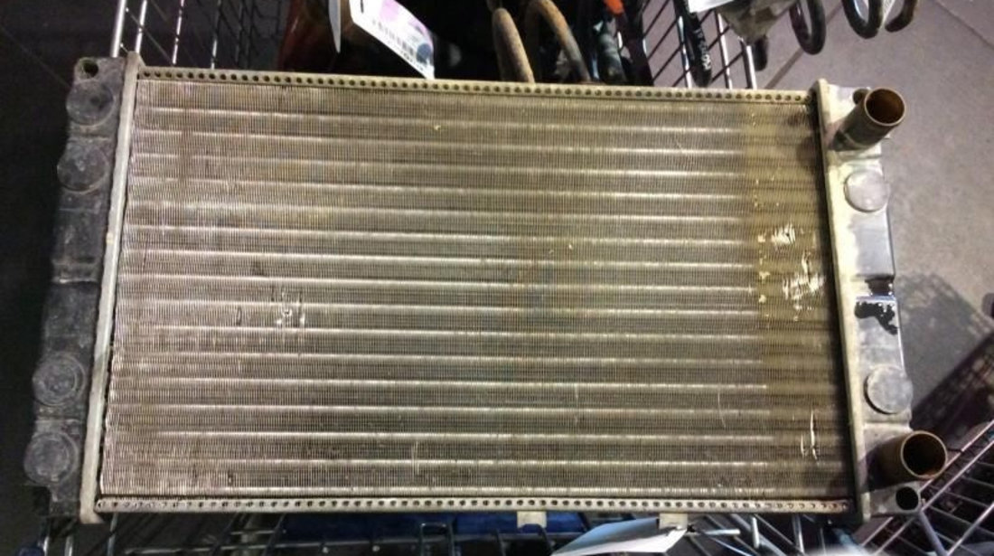 Radiator Apa 1.8 Benzina.   Volkswagen GOLF III 1H1 1991-1997