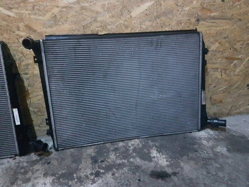 Radiator apa 1k0121251dp vw caddy III 1.9 tdi bls 105 cai