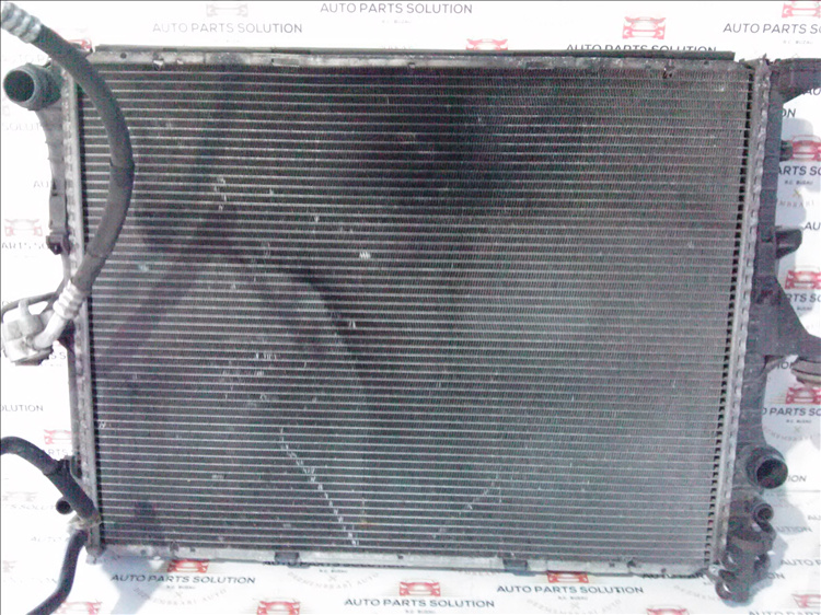 Radiator apa 2.5 TDI VW TOUAREG an fabr.2006