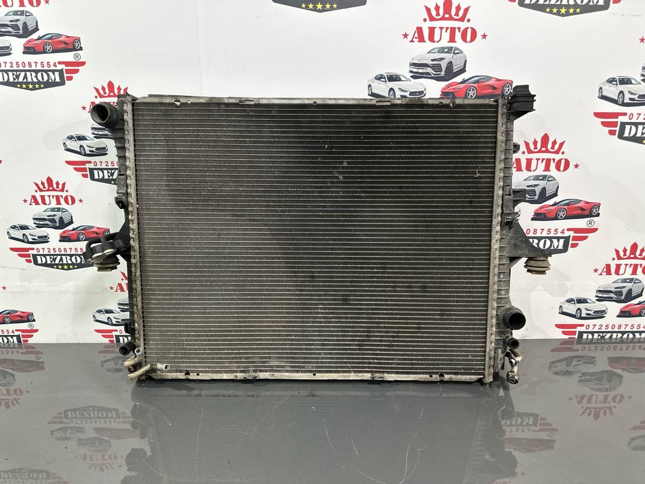 Radiator Apa 7L6121253 Audi Q7 (4LB) 4.2 FSI quattro 350 cai BAR