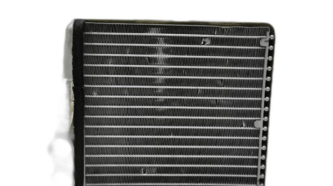 Radiator apa aeroterma Volkswagen Caddy (2KB) 2006 1.9 TDI OEM 1K081931A