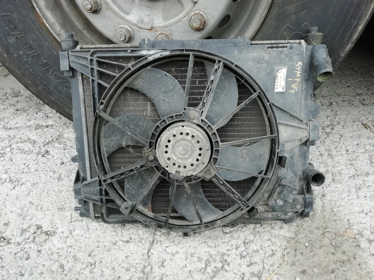 Radiator apa antigel racire motor 1.5 dci Renault Clio 2 Symbol 2005