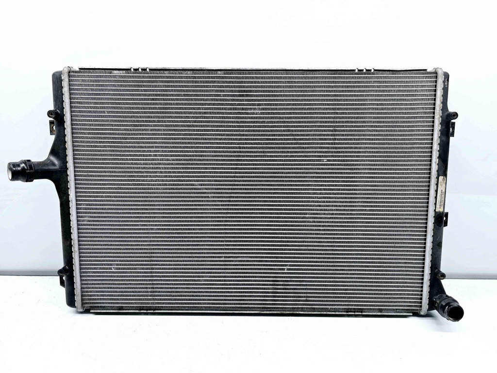 Radiator apa AUDI A3 (8P1) [Fabr 2003-2012] 3C0121253BC 2.0 TDI CFGC 130KW / 177CP