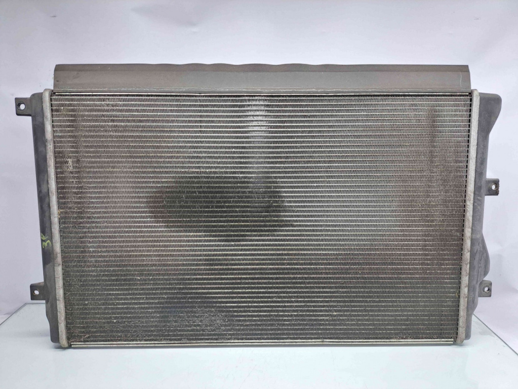 Radiator apa Audi A3 (8P1) [Fabr 2003-2012] 1K0121251AT 1.9 TDI BXE 1.9 TDI BXE 77KW / 105CP